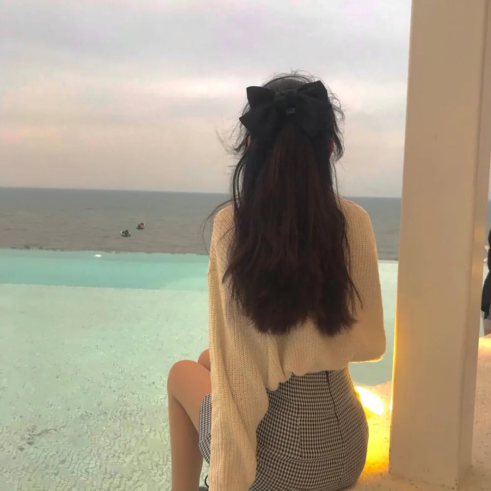 碧海艳娘